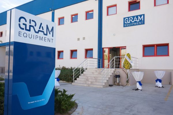 Leading-Global-Producer-of-Industrial-Ice-Production-Equipment-Denmark-Based-Gram-Equipment-Opened-Its-New-Facility-In-Izmir-photos01