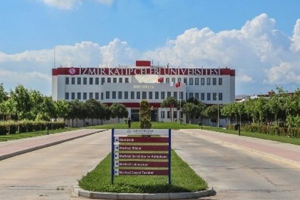 izmir-katip-çelebi-university-2